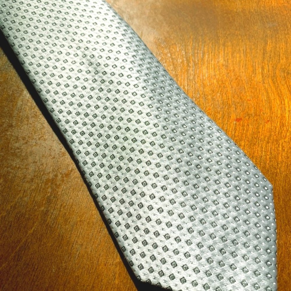 Kenneth Cole Tie - Silver